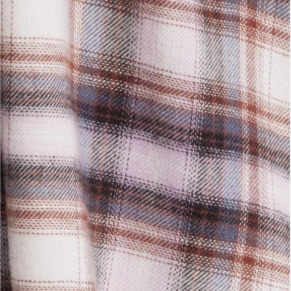 New Urban Outfitters Plaid Flannel Shirt Size Large - Picture 4 of 5